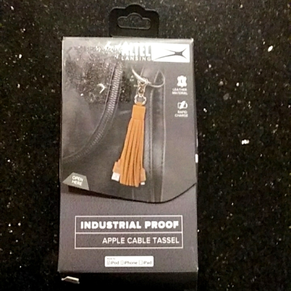 Altec Leather Apple Cable Tassel